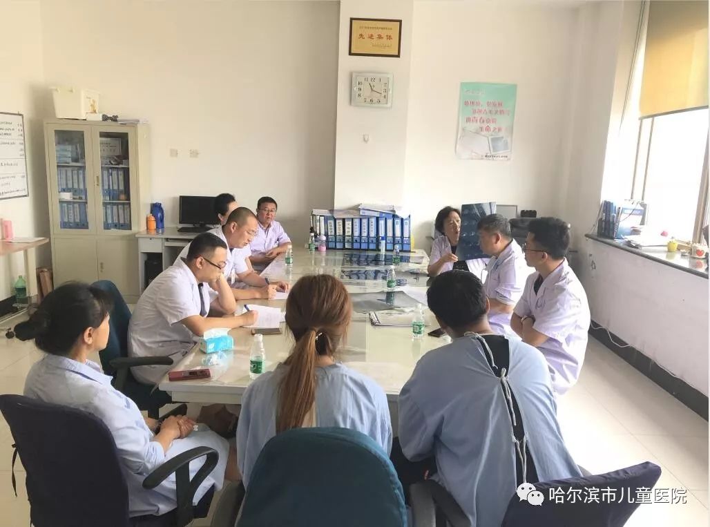 杭州市儿童医院专家团队，守护儿童健康的坚实后盾