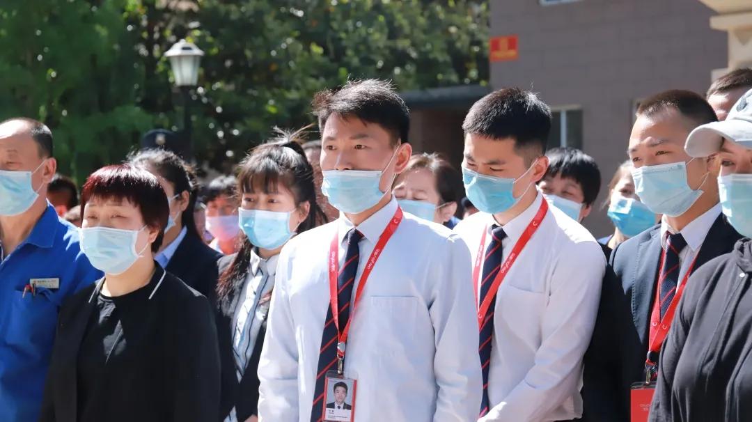 儿童医院消化科专家——守护儿童健康的守护者