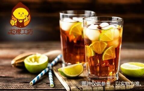 用柠檬制作美味饮料，探索柠檬的魔力与创意无限
