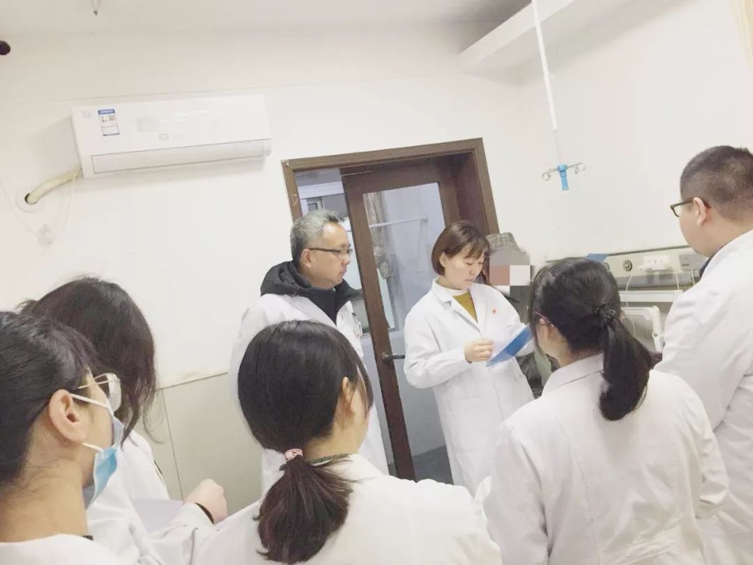 儿童医院赵军阳专家，医术精湛，关爱儿童健康的楷模