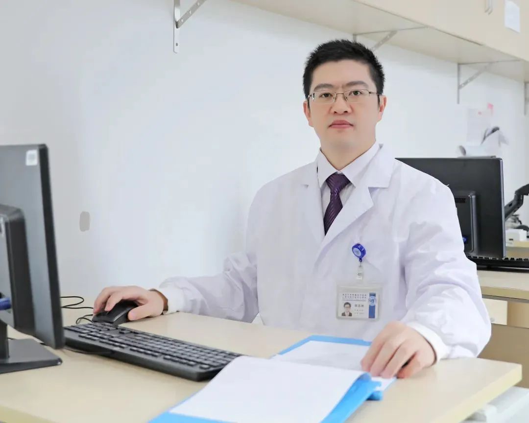 杭州复旦医院心理科专家，专业引领心理健康之路