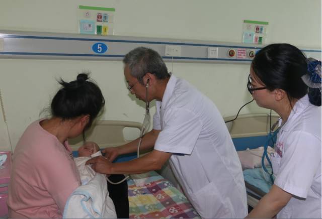 上海儿科泌尿外科专家，守护儿童健康的守护者