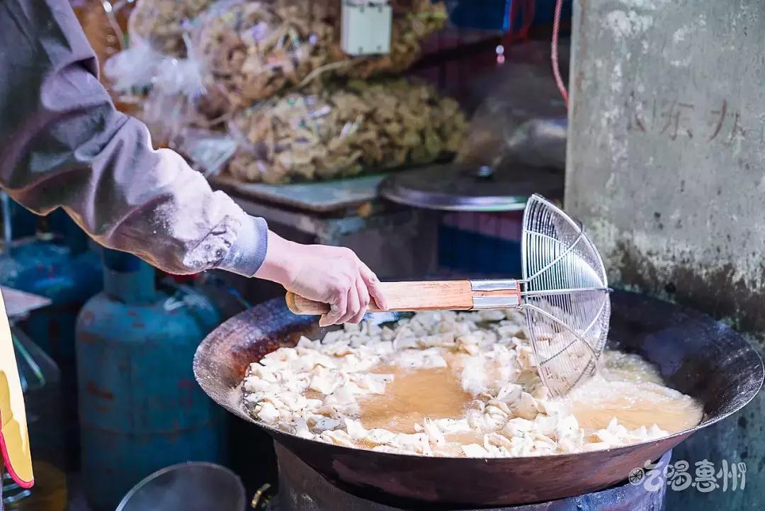 圆蛋花，美食的魅力与艺术