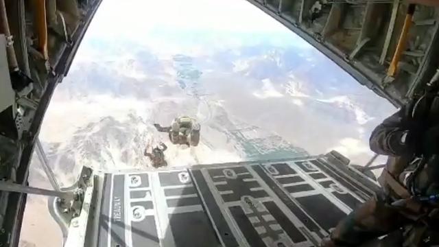 美军伞兵全地形车，技术革新与作战能力的重塑