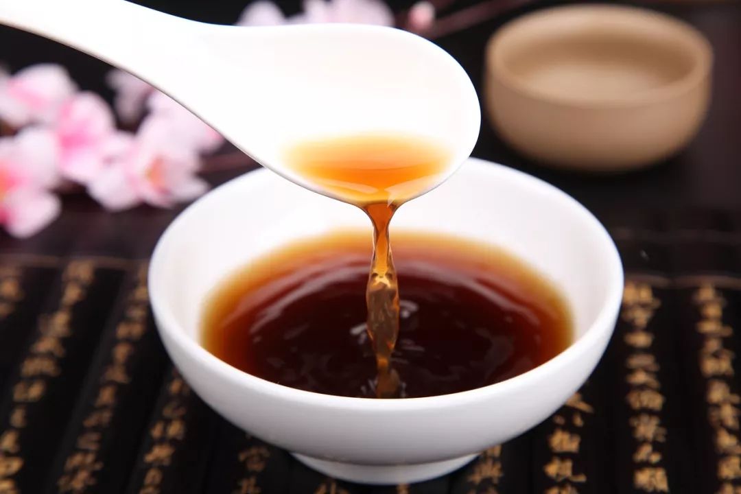 红糖水冲鸡蛋花的独特魅力与健康价值