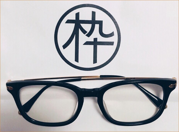如何辨别眼镜片的真假，方法与技巧