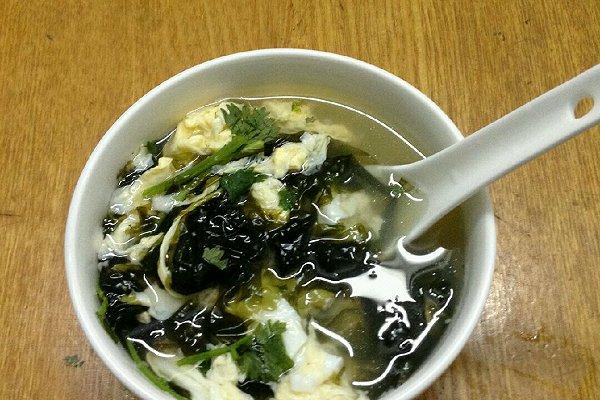 健康美味之选，无油紫菜蛋花汤