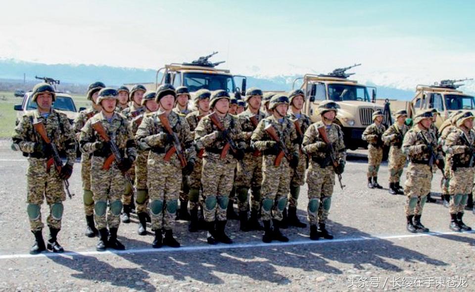 中国伞兵好进吗？深度解析伞兵部队的选拔与培养