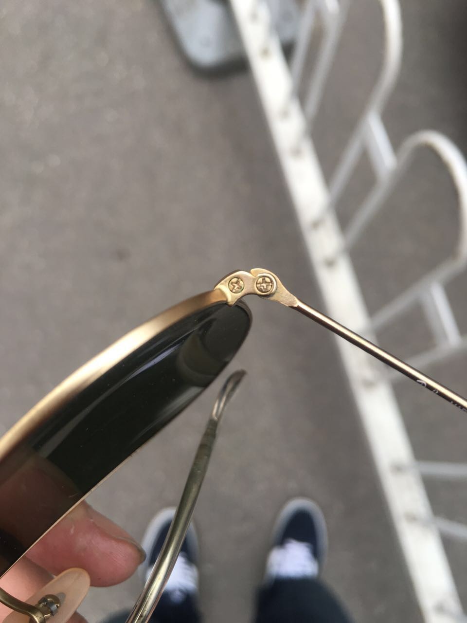 雷朋3026真假鉴别全攻略