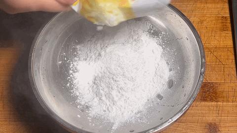 新美香菠菜蛋花汤，一道美味与健康并存的佳肴